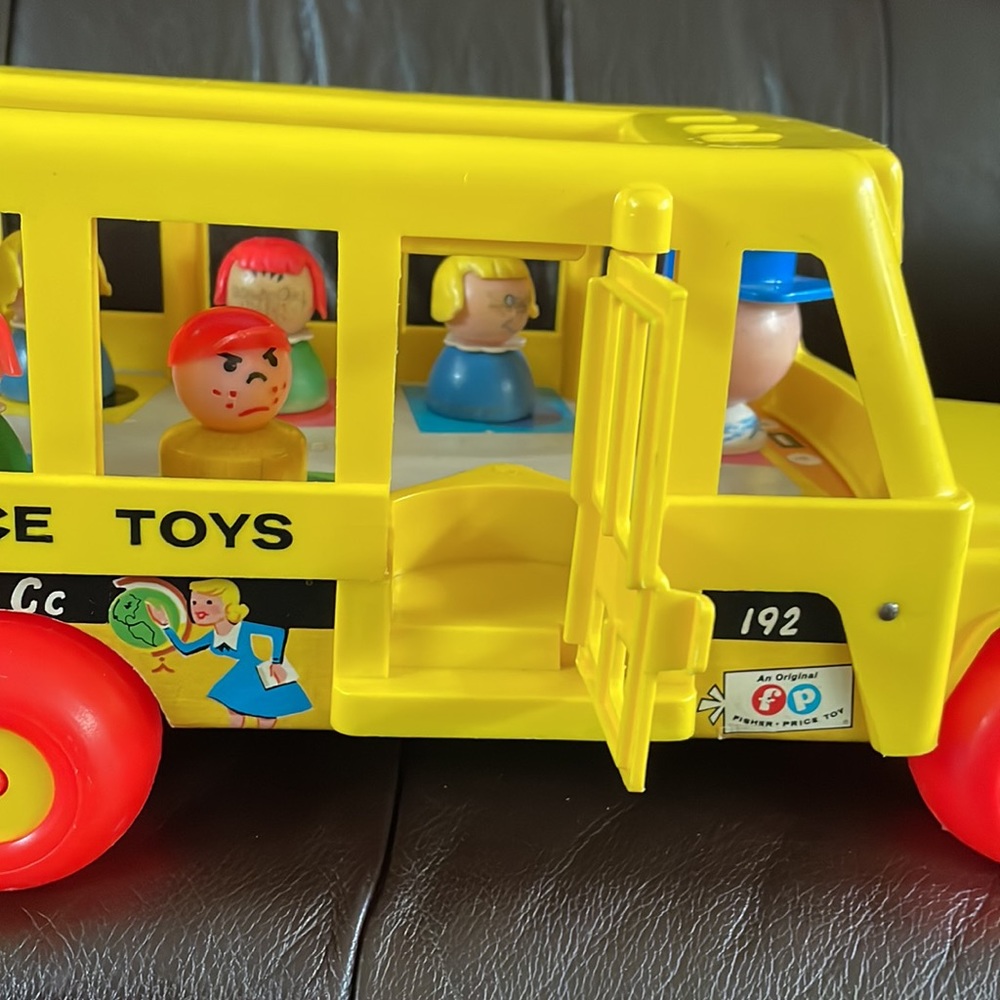 Vintage Fisher Price school bus. - Picture 3 of 7